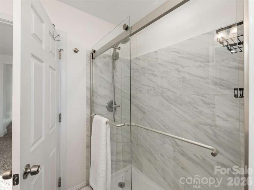 4014 Fieldcrest Road, Charlotte, NC 28217.  MLS# CAR4341849, YatesRealty ID 15046. 