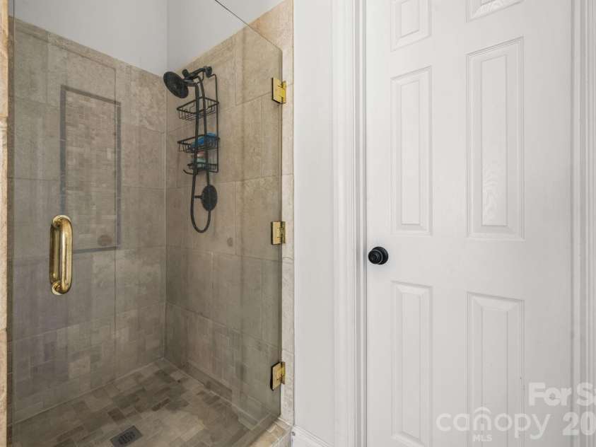 324 Old Hardin Road, Dallas, NC 28034.  MLS# CAR4350191, YatesRealty ID 15047. 