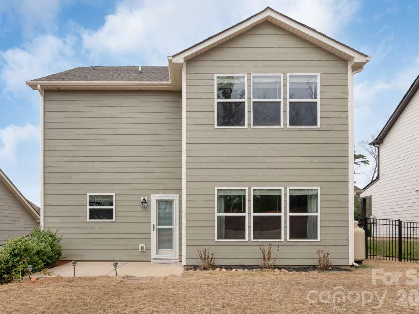 161 Old Harbor Drive, Mount Gilead, NC 27306.  MLS# CAR4352449, YatesRealty ID 15048. 