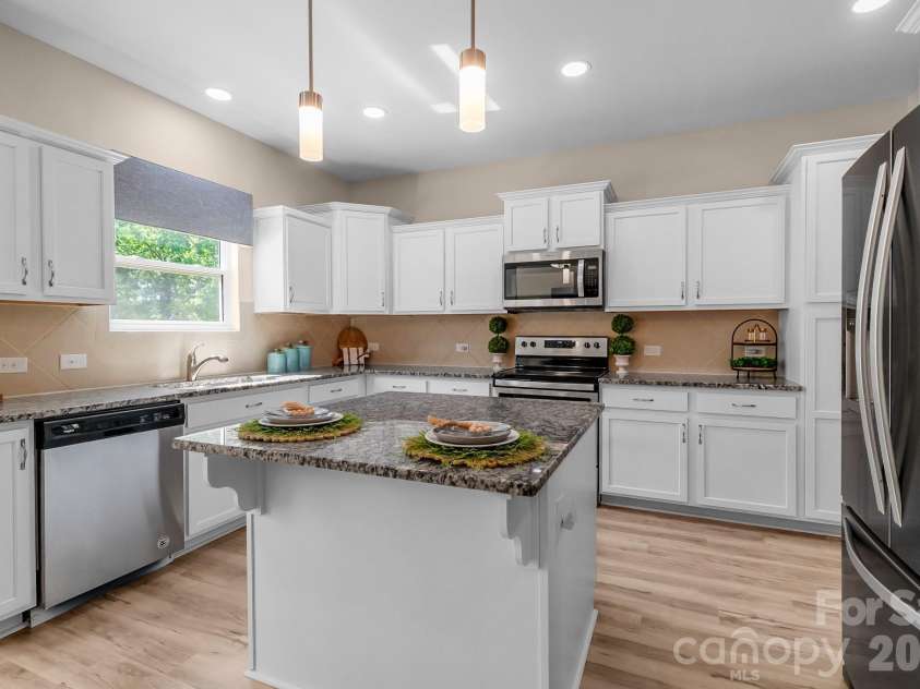 161 Old Harbor Drive, Mount Gilead, NC 27306.  MLS# CAR4352449, YatesRealty ID 15048. 