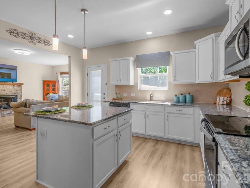 161 Old Harbor Drive, Mount Gilead, NC 27306.  MLS# CAR4352449, YatesRealty ID 15048. 