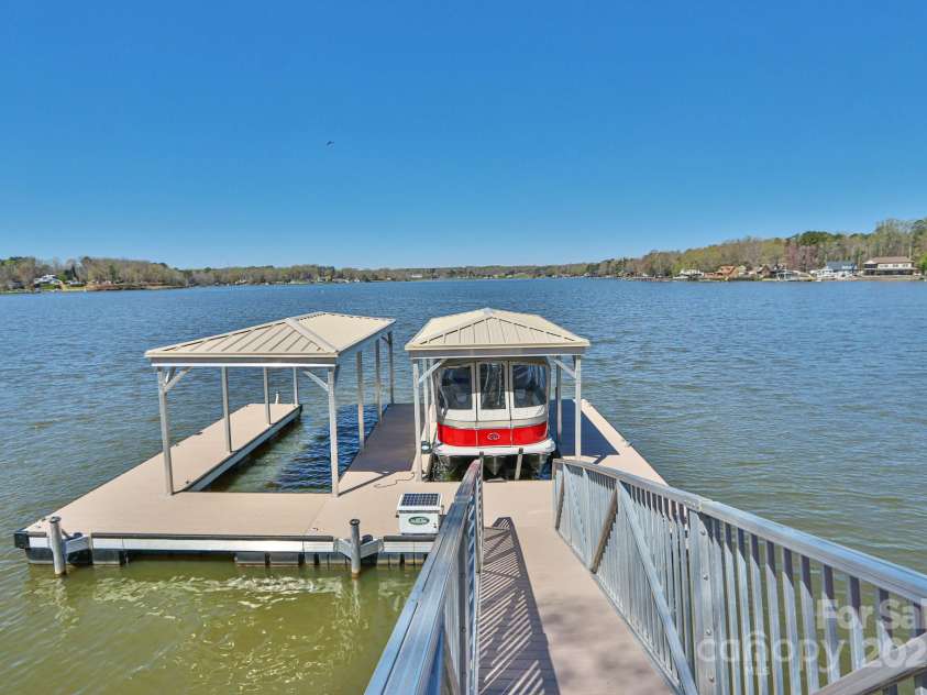 231 Larkspur Lane, Lexington, NC 27292.  MLS# CAR4240116, YatesRealty ID 15049. 