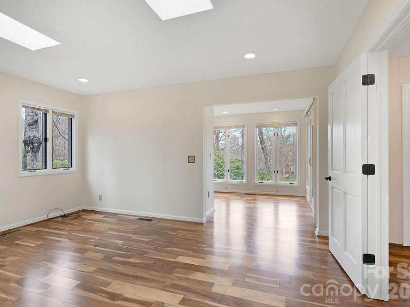 400 Middle Connestee Trail, Brevard, NC 28712.  MLS# CAR4354726, YatesRealty ID 15049. Lower main bedroom