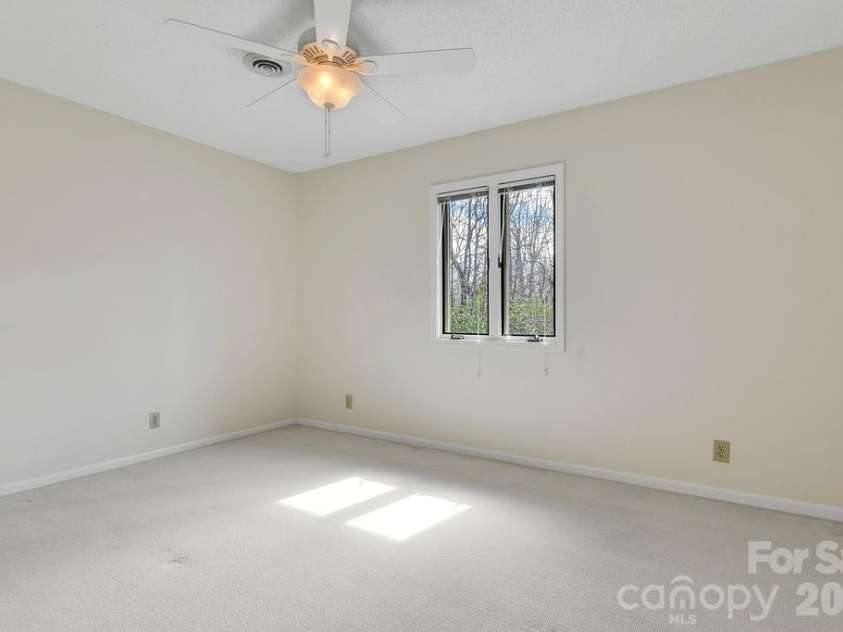 400 Middle Connestee Trail, Brevard, NC 28712.  MLS# CAR4354726, YatesRealty ID 15049. Upper bedroom (3)
