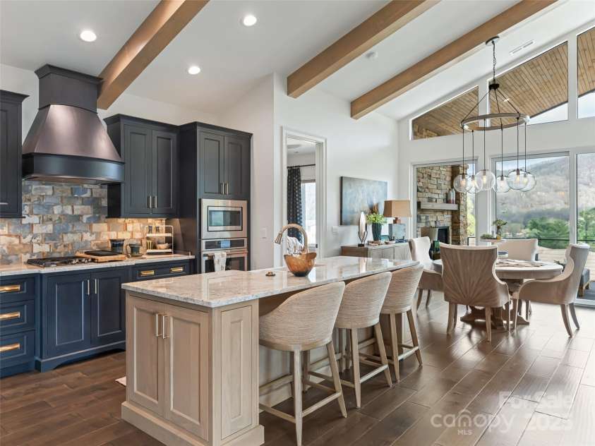 173 Southpoint Ridge, Maggie Valley, NC 28751.  MLS# CAR4254266, YatesRealty ID 1505. 