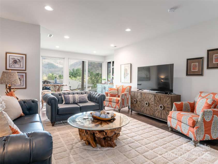 173 Southpoint Ridge, Maggie Valley, NC 28751.  MLS# CAR4254266, YatesRealty ID 1505. 