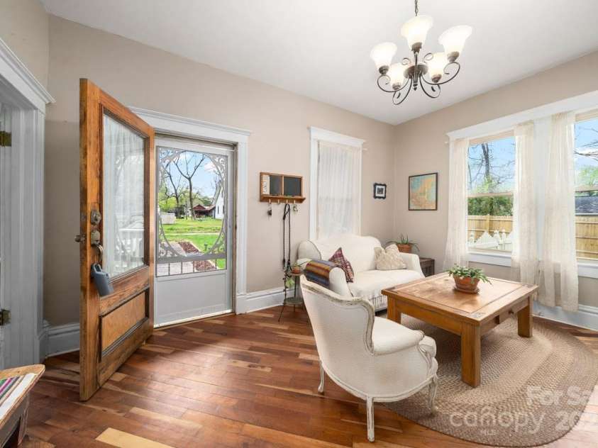 102 Jody Street, East Flat Rock, NC 28726.  MLS# CAR4241091, YatesRealty ID 15050. Living Room