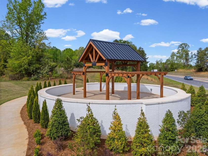 909 Cobbled Way, Fort Mill, SC 29715.  MLS# CAR4366146, YatesRealty ID 15052. 