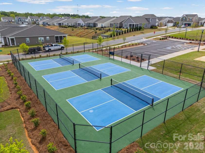 909 Cobbled Way, Fort Mill, SC 29715.  MLS# CAR4366146, YatesRealty ID 15052. 