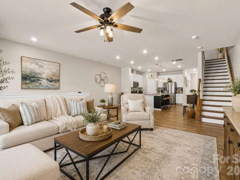 909 Cobbled Way, Fort Mill, SC 29715.  MLS# CAR4366146, YatesRealty ID 15052. Virtrually Staged