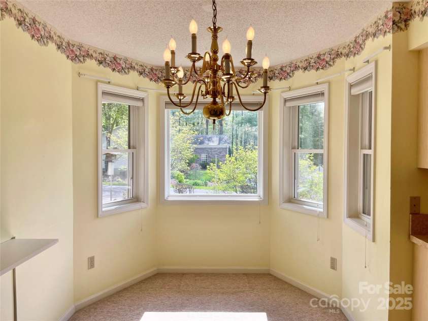 23 St. Andrews Drive, Etowah, NC 28729.  MLS# CAR4248416, YatesRealty ID 15054. 