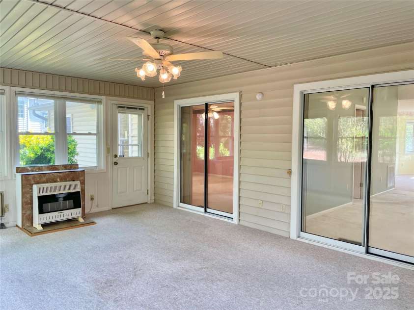 23 St. Andrews Drive, Etowah, NC 28729.  MLS# CAR4248416, YatesRealty ID 15054. 