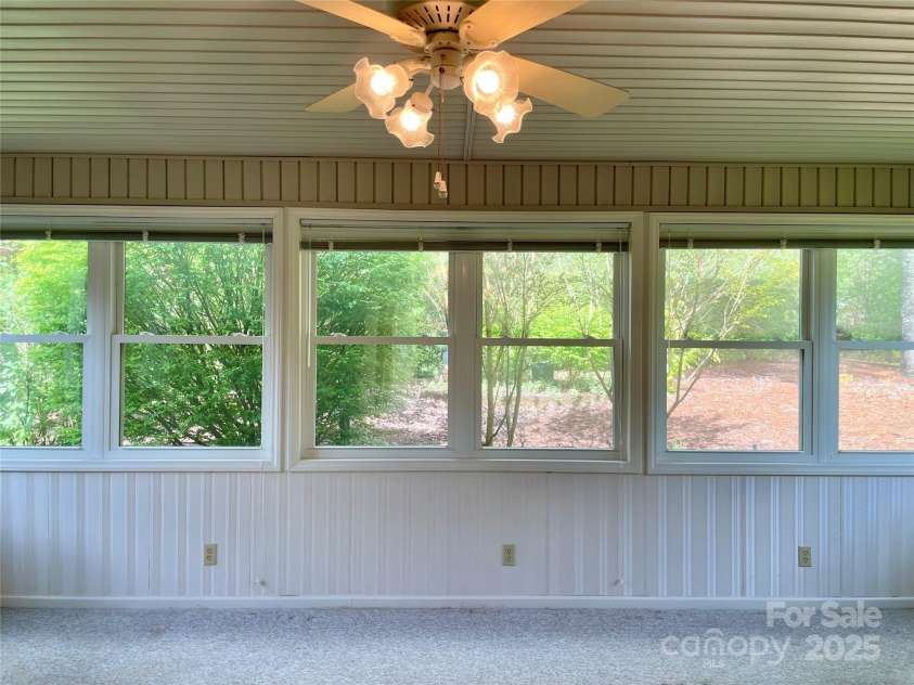 23 St. Andrews Drive, Etowah, NC 28729.  MLS# CAR4248416, YatesRealty ID 15054. 