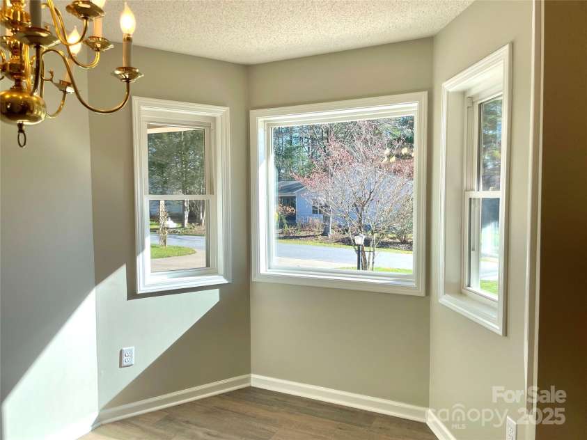 23 St. Andrews Drive, Etowah, NC 28729.  MLS# CAR4248416, YatesRealty ID 15054. 