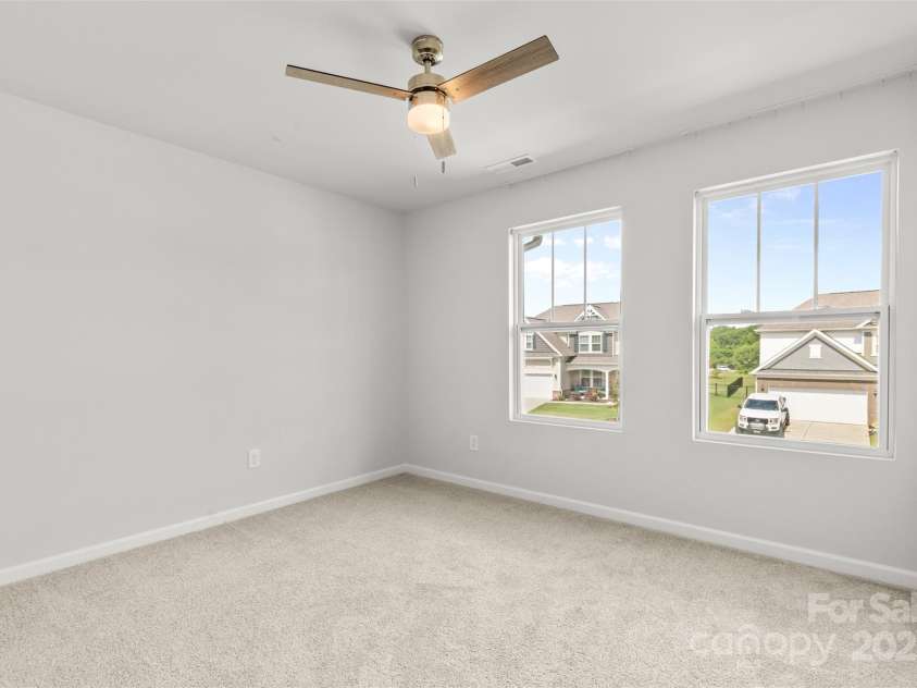 423 Shallowford Drive, Rock Hill, SC 29732.  MLS# CAR4253461, YatesRealty ID 15056. 