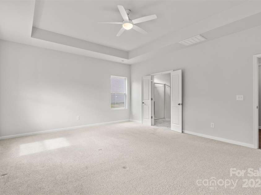 423 Shallowford Drive, Rock Hill, SC 29732.  MLS# CAR4253461, YatesRealty ID 15056. Primary Bedroom