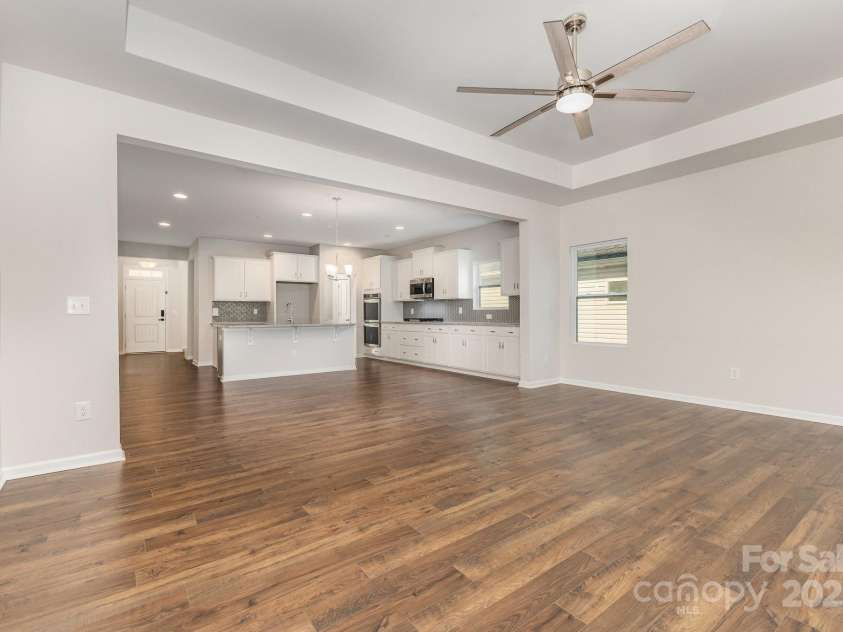 423 Shallowford Drive, Rock Hill, SC 29732.  MLS# CAR4300275, YatesRealty ID 15056. 