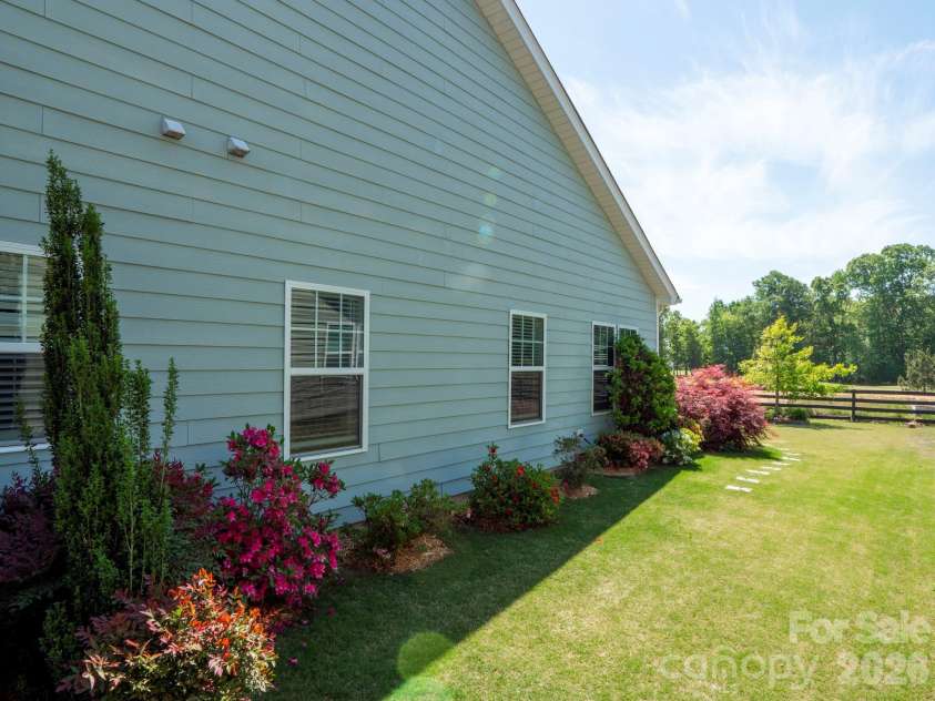 4303 Bent Green Lane, Monroe, NC 28112.  MLS# CAR4351446, YatesRealty ID 15056. 