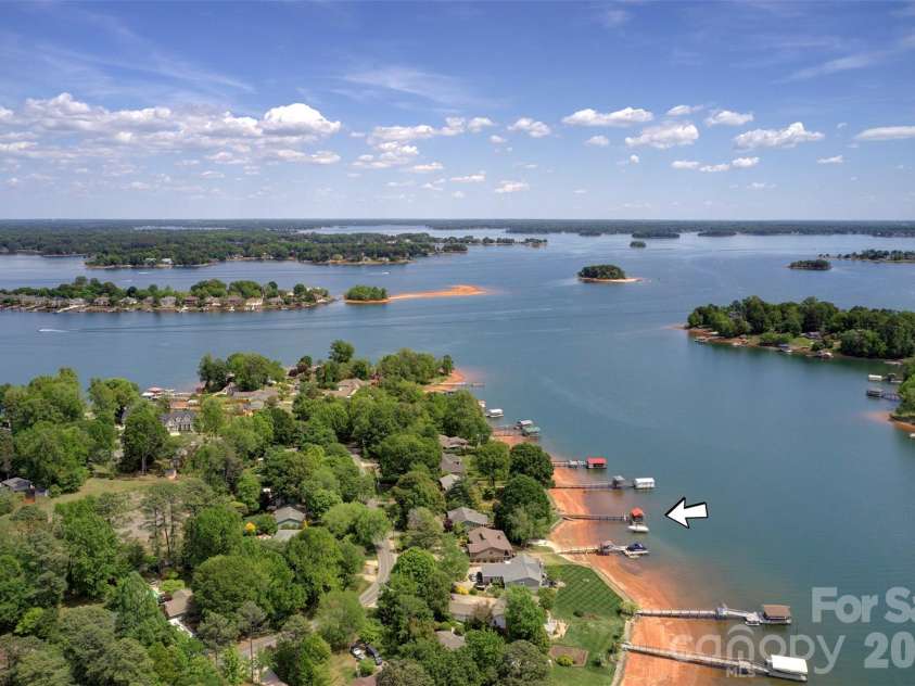 3002 Lake Shore Road, Denver, NC 28037.  MLS# CAR4370146, YatesRealty ID 15057. 