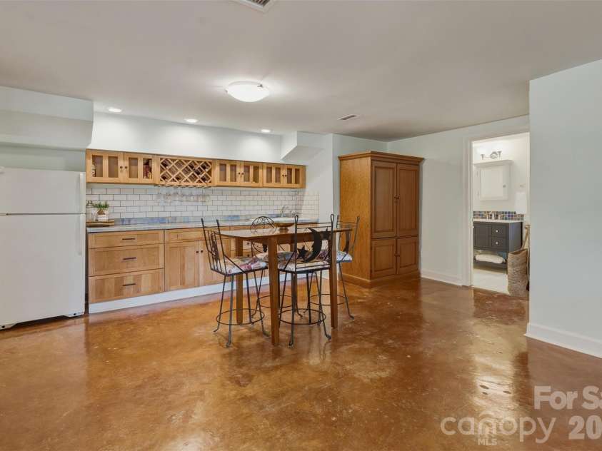 3002 Lake Shore Road, Denver, NC 28037.  MLS# CAR4370146, YatesRealty ID 15057. 