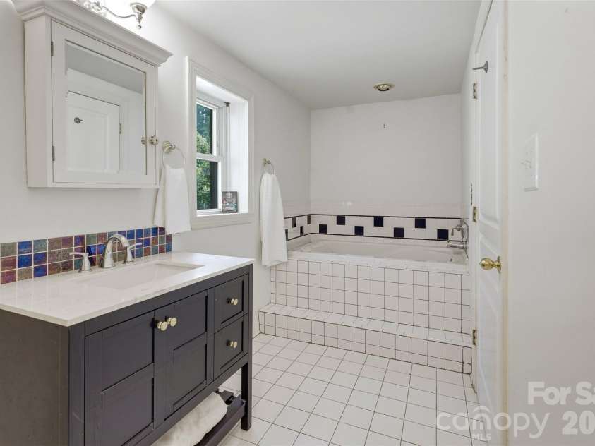 3002 Lake Shore Road, Denver, NC 28037.  MLS# CAR4370146, YatesRealty ID 15057. 