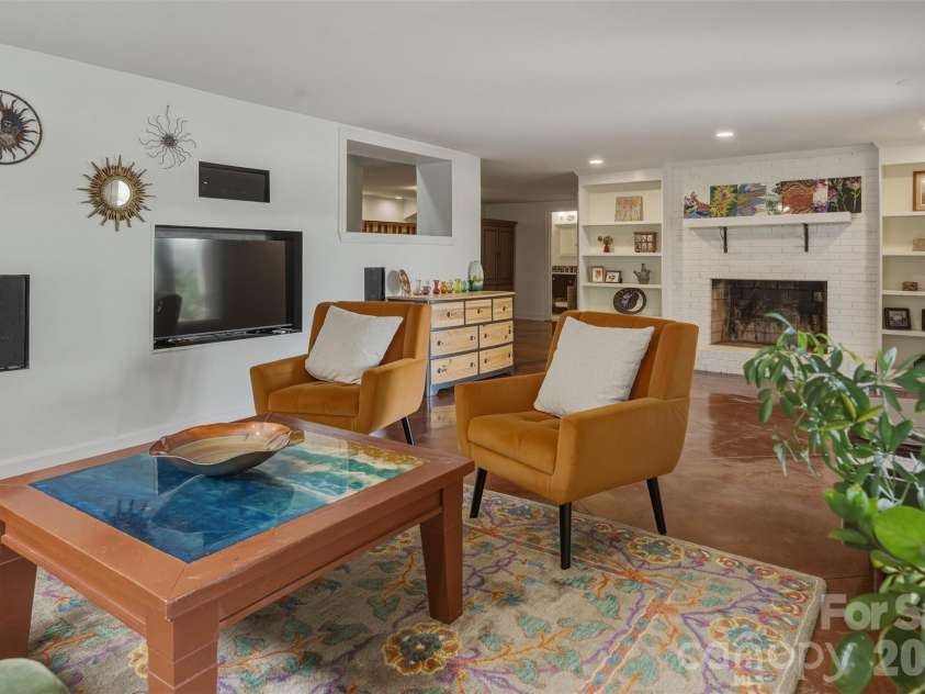 3002 Lake Shore Road, Denver, NC 28037.  MLS# CAR4370146, YatesRealty ID 15057. 