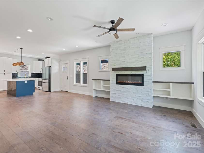 18 Winterhawk Drive, Arden, NC 28704.  MLS# CAR4255813, YatesRealty ID 15058. 
