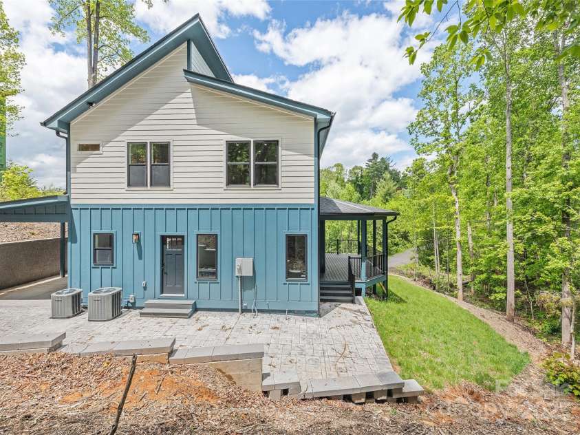 18 Winterhawk Drive, Arden, NC 28704.  MLS# CAR4255813, YatesRealty ID 15058. Backyard