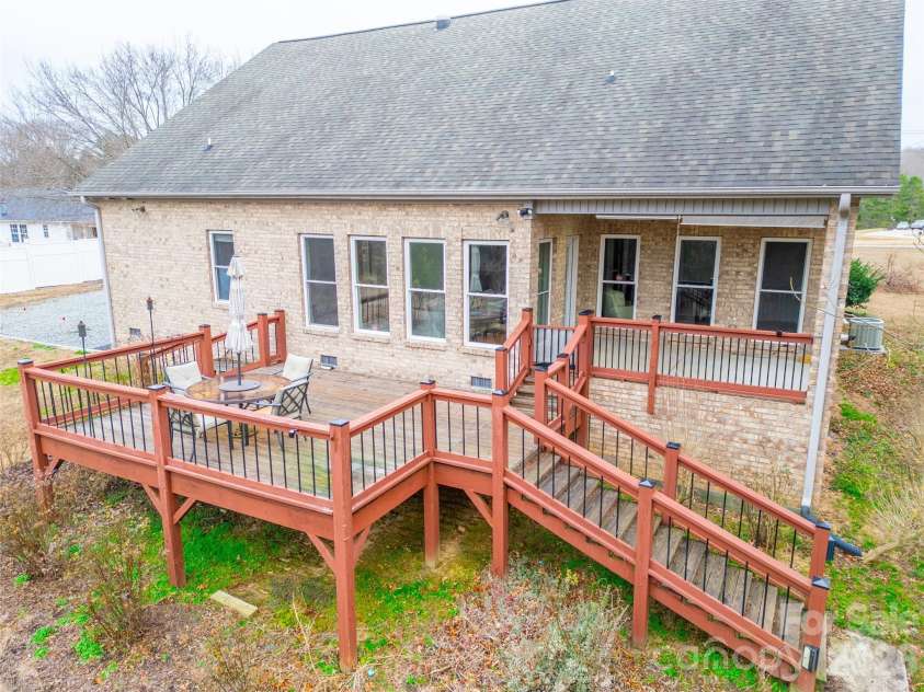 377 Concrete Works Road, Winston Salem, NC 27107.  MLS# CAR4371682, YatesRealty ID 15058. 