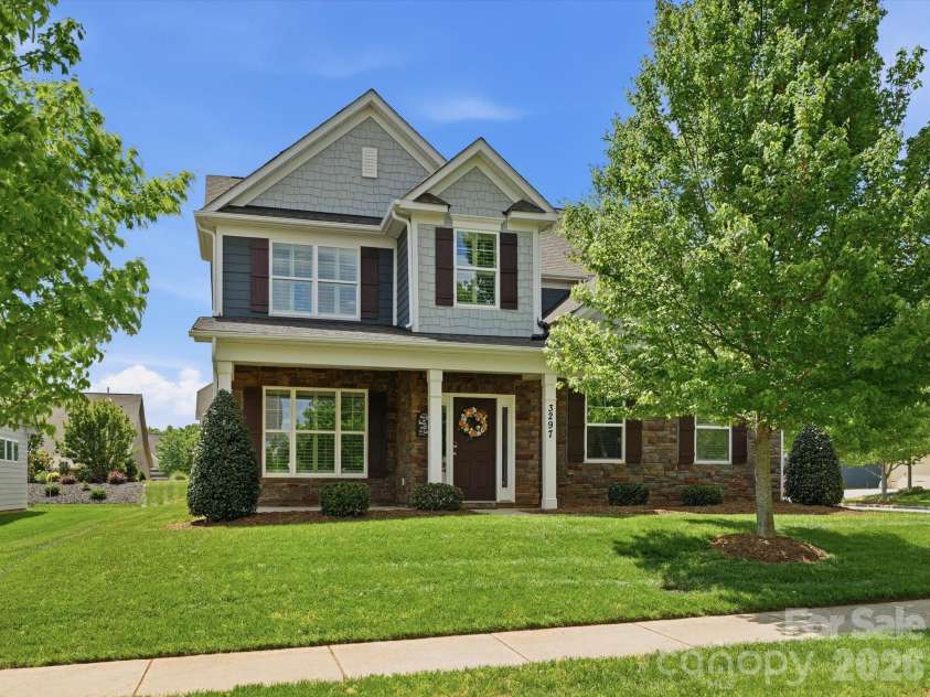 3297 Lock Erne Avenue, Kannapolis, NC 28081.  MLS# CAR4372345, YatesRealty ID 15059. 