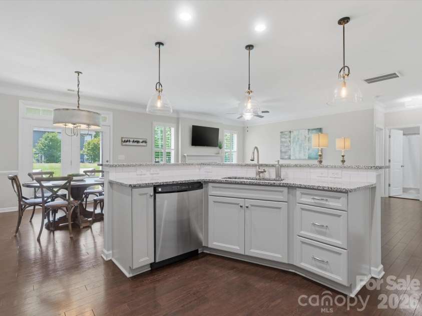 3297 Lock Erne Avenue, Kannapolis, NC 28081.  MLS# CAR4372345, YatesRealty ID 15059. 