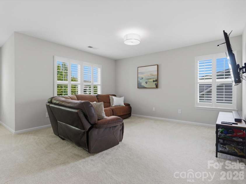 3297 Lock Erne Avenue, Kannapolis, NC 28081.  MLS# CAR4372345, YatesRealty ID 15059. 