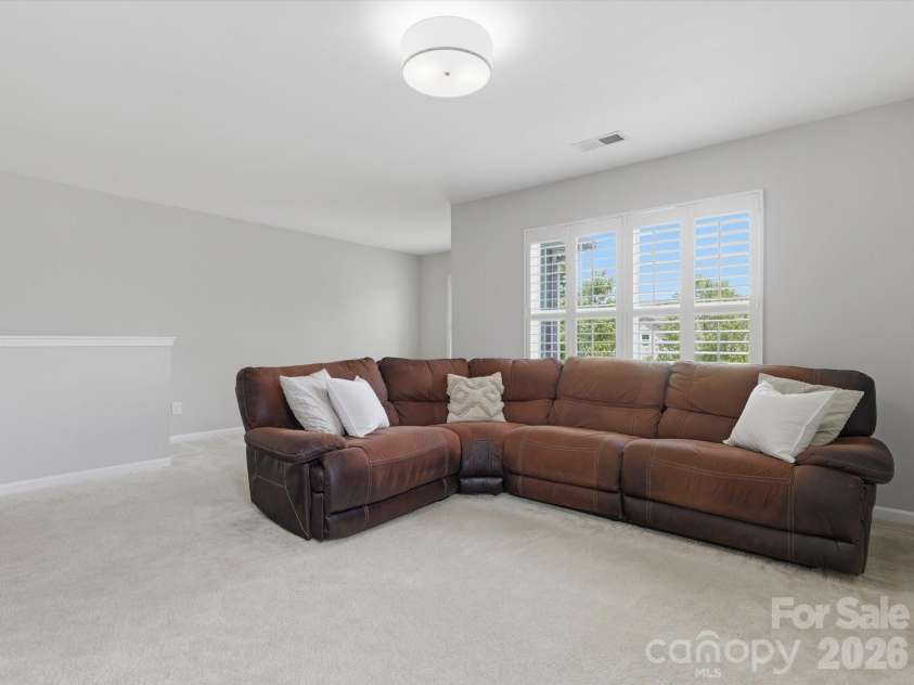 3297 Lock Erne Avenue, Kannapolis, NC 28081.  MLS# CAR4372345, YatesRealty ID 15059. 