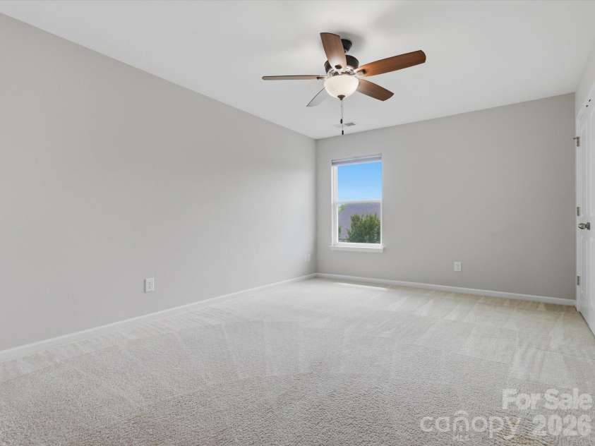 3297 Lock Erne Avenue, Kannapolis, NC 28081.  MLS# CAR4372345, YatesRealty ID 15059. 