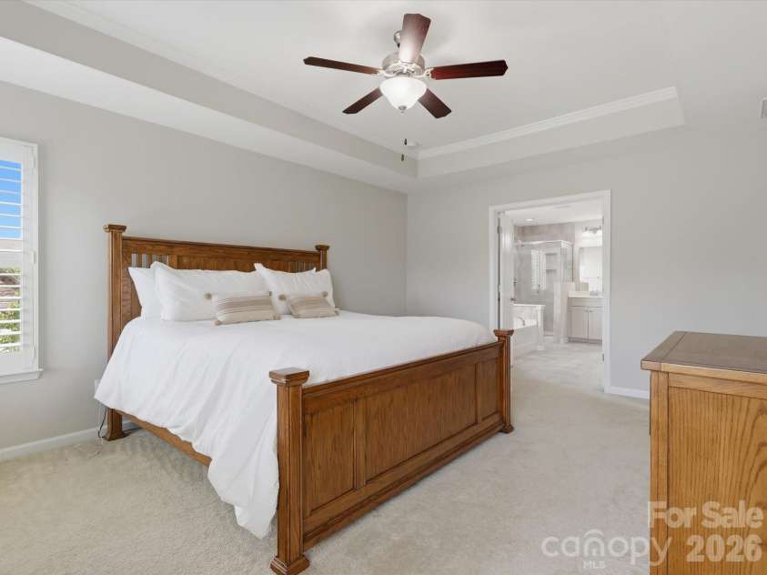 3297 Lock Erne Avenue, Kannapolis, NC 28081.  MLS# CAR4372345, YatesRealty ID 15059. 