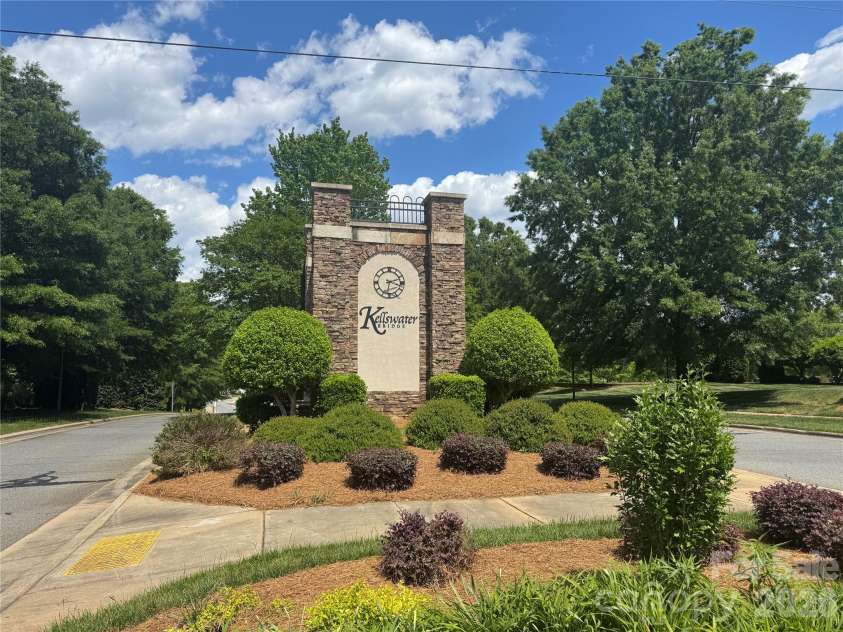 3297 Lock Erne Avenue, Kannapolis, NC 28081.  MLS# CAR4372345, YatesRealty ID 15059. 