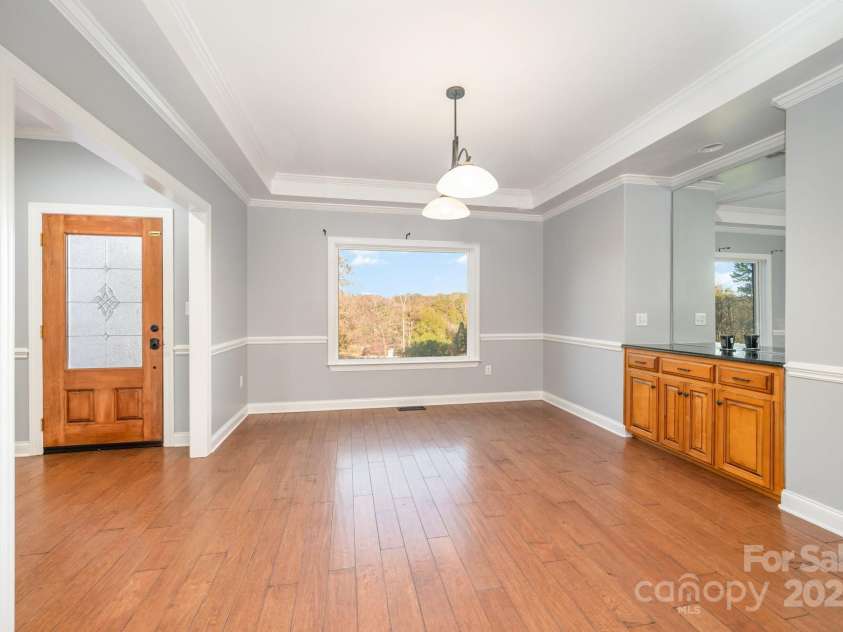 182 Canal Drive, Statesville, NC 28677.  MLS# CAR4318839, YatesRealty ID 1506. 