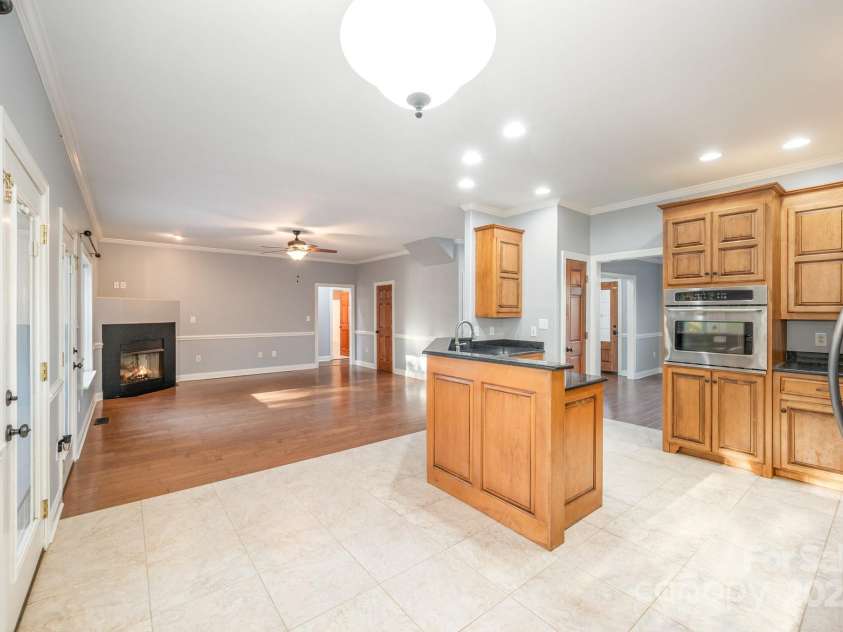 182 Canal Drive, Statesville, NC 28677.  MLS# CAR4318839, YatesRealty ID 1506. 