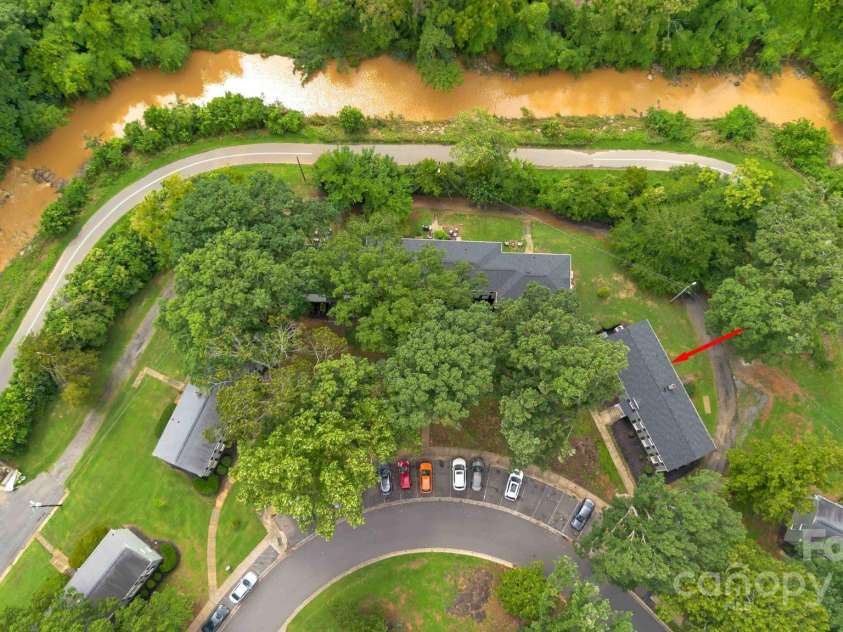 343 Wakefield Drive, Charlotte, NC 28209.  MLS# CAR4291383, YatesRealty ID 1506. 