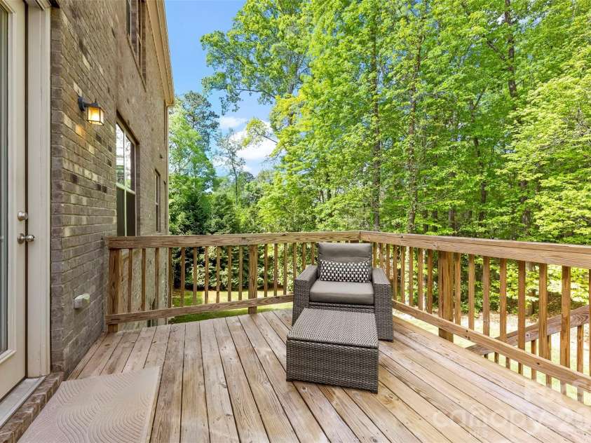 220 Kingsdown Avenue, Charlotte, NC 28270.  MLS# CAR4359368, YatesRealty ID 15060. Back Deck