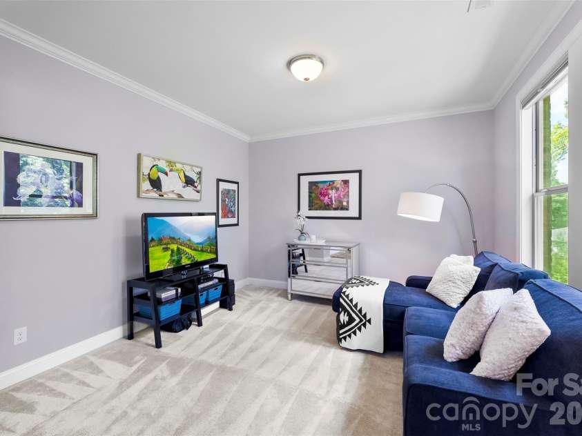 220 Kingsdown Avenue, Charlotte, NC 28270.  MLS# CAR4359368, YatesRealty ID 15060. Primary Suite