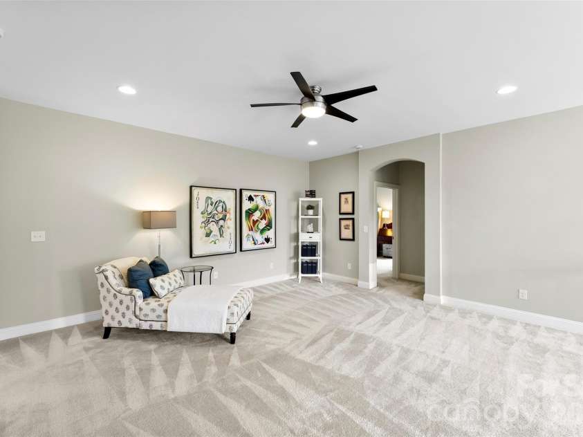220 Kingsdown Avenue, Charlotte, NC 28270.  MLS# CAR4423141, YatesRealty ID 15060. Upstairs Loft