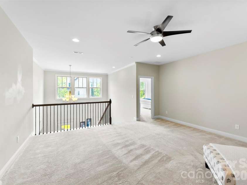 220 Kingsdown Avenue, Charlotte, NC 28270.  MLS# CAR4423141, YatesRealty ID 15060. Upstairs Loft