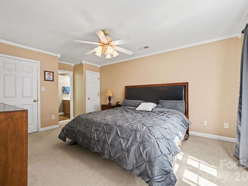 143 Walnut Hollow Lane, Mooresville, NC 28115.  MLS# CAR4373168, YatesRealty ID 15061. 