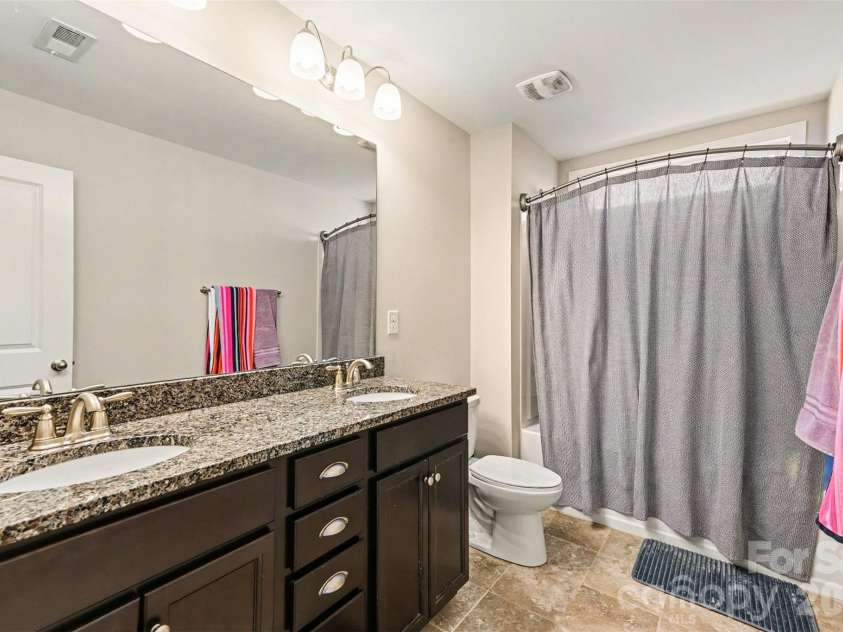 8103 Kalson Street, Huntersville, NC 28078.  MLS# CAR4372214, YatesRealty ID 15062. 