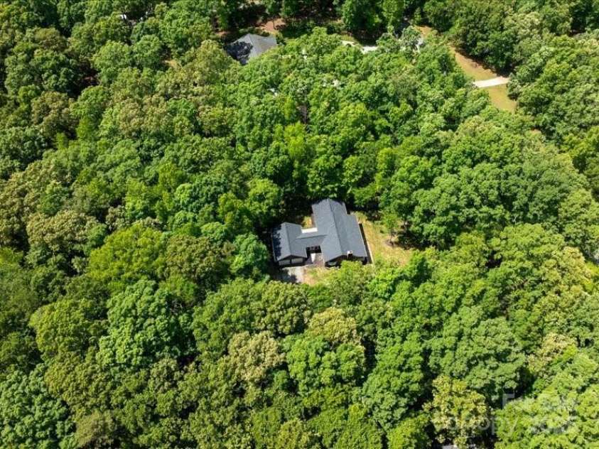 300 Hugh Crocker Road, Matthews, NC 28104.  MLS# CAR4254720, YatesRealty ID 15063. 