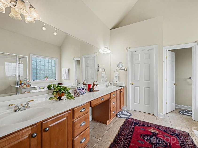 952 Hickory Stick Drive, Fort Mill, SC 29715.  MLS# CAR4373728, YatesRealty ID 15063. 
