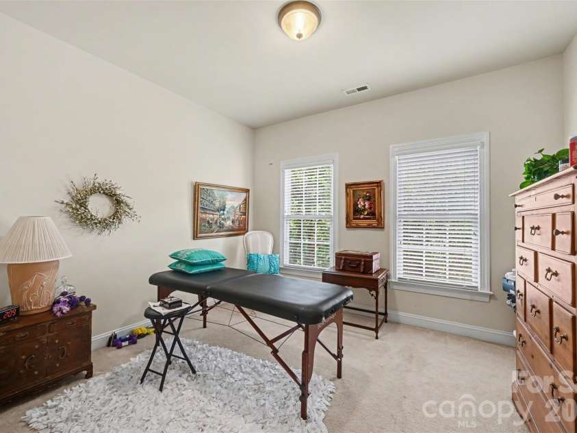 952 Hickory Stick Drive, Fort Mill, SC 29715.  MLS# CAR4373728, YatesRealty ID 15063. 