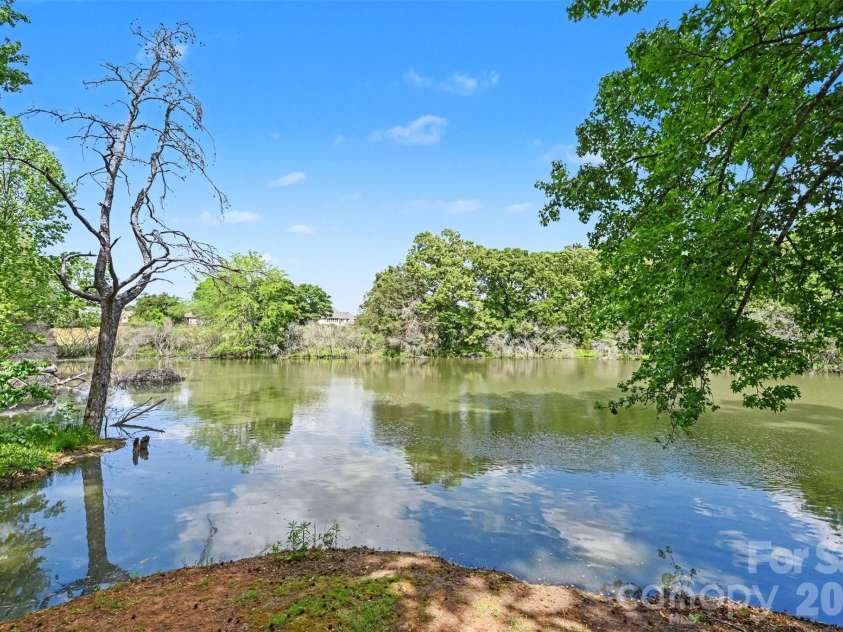 952 Hickory Stick Drive, Fort Mill, SC 29715.  MLS# CAR4373728, YatesRealty ID 15063. 