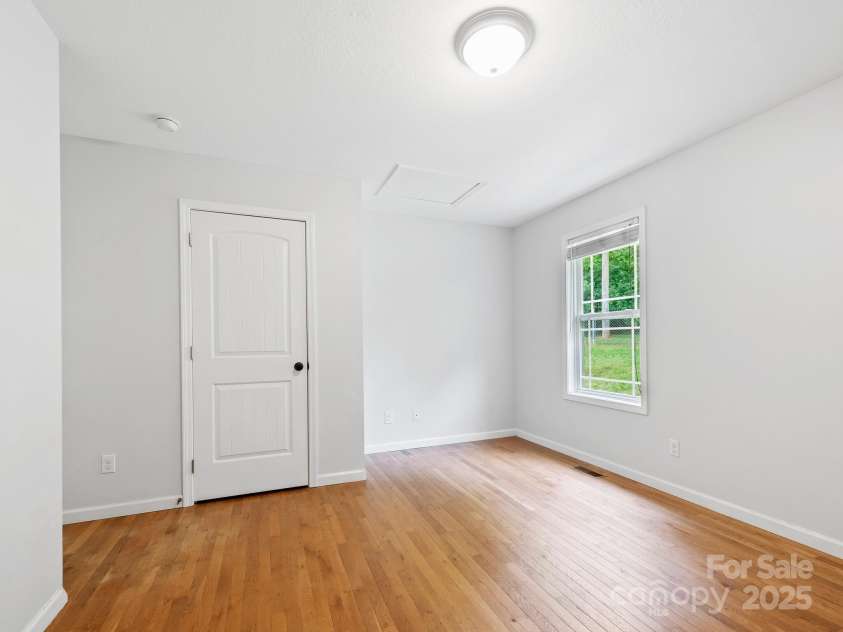 618 Enka Lake Road, Candler, NC 28715.  MLS# CAR4260345, YatesRealty ID 15064. Bedroom 3